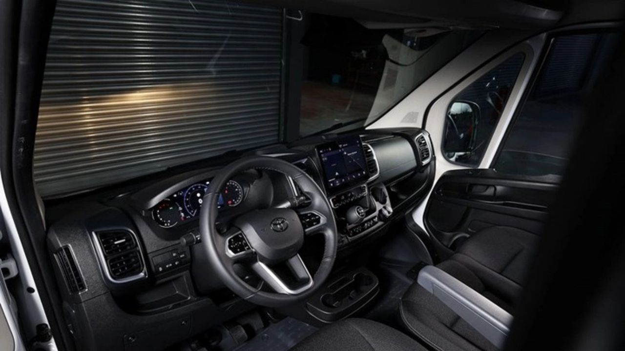 Toyota Proace Max İç Mekan