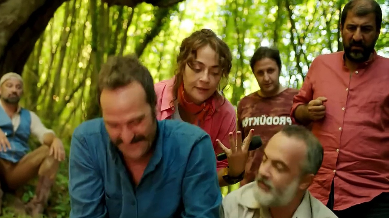 2016 Yılında Vizyona Giren Yerli Komedi Filmi Çakallarla Dans 4, Sinemaseverlerden Büyük Ilgi Gördü. 2