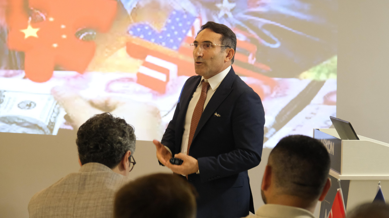 Askon Bursa’da “Bi̇rleşerek Büyüme” Modeli̇ Konuşuldu 4