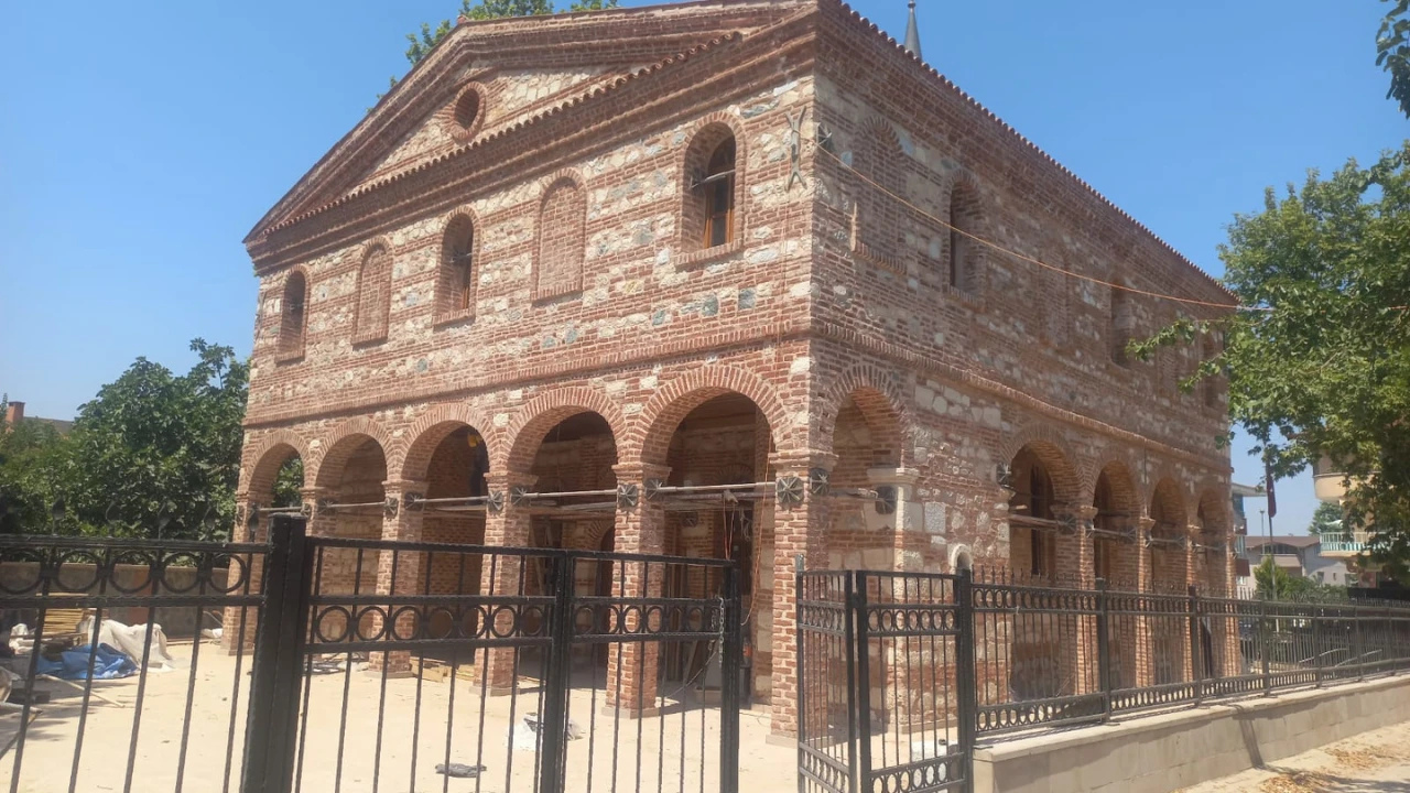 Bursa Özlüce'nin Tarihi Kilisesi Camiye Dönüştü İlk Cuma Ve Tüm Vakit Namazları 27 Haziran'da Başlıyor! 6