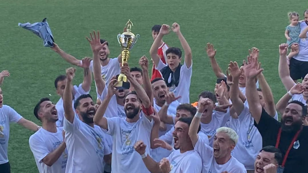 Ulus Futbol Kulübü, Teknik Direktör Abdullah Bargın Liderliğinde Namağlup Şampiyon! 2-1