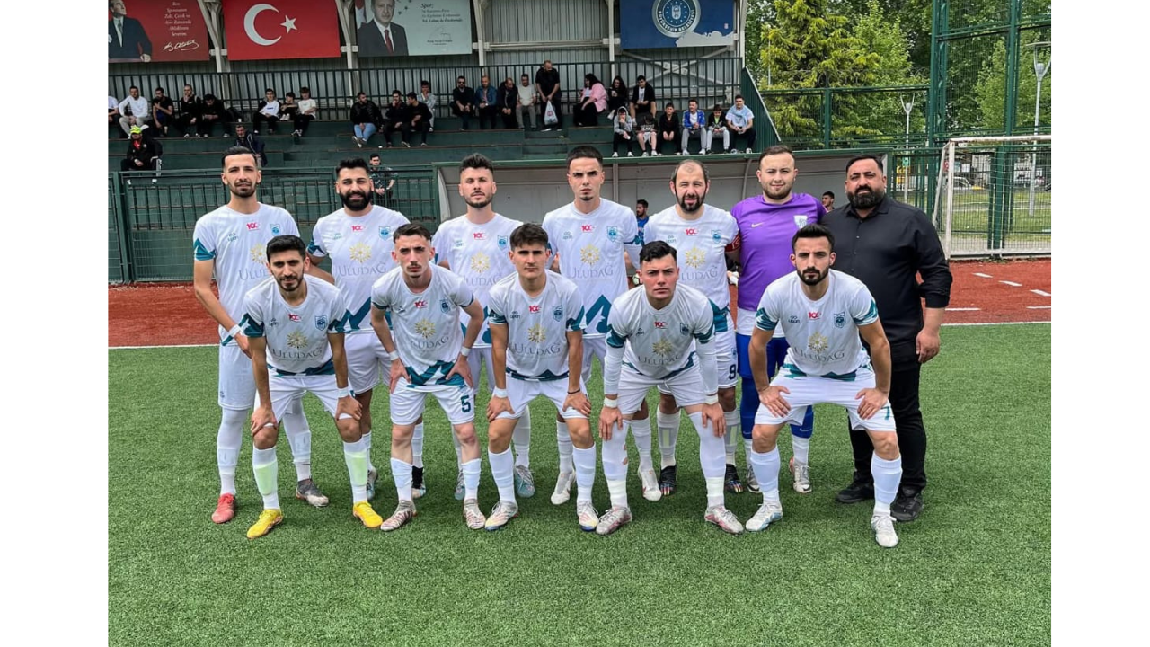Ulus Futbol Kulübü, Teknik Direktör Abdullah Bargın Liderliğinde Namağlup Şampiyon! 9