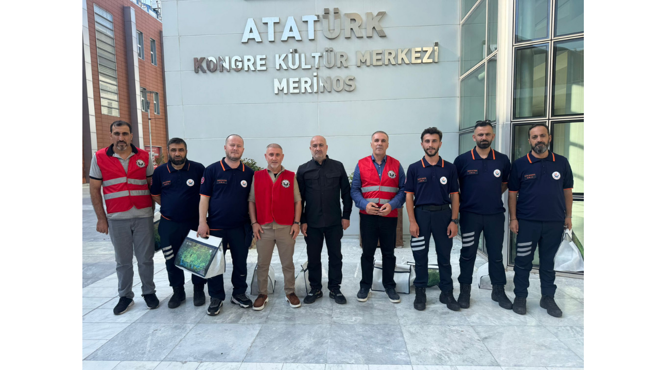 Bursa Muş Der Arama Ve Kurtarma Ekibine Üstün Büyükşehirden Başarı Takdir Belgesi 2