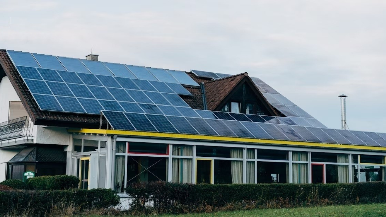 Dağlıoğlu Enerji'den Yenilenebilir Enerji Yatırımlarına Dikkat Çeken Hamle Villa Tipi Sistemler Öne Çıkıyor 2