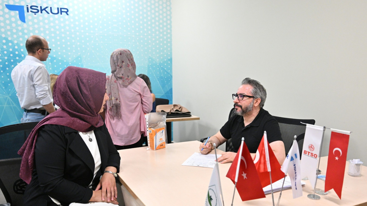 İş Arayanlar Ile İşverenler Btso İstihdam Merkezi’nde Buluşuyor 2