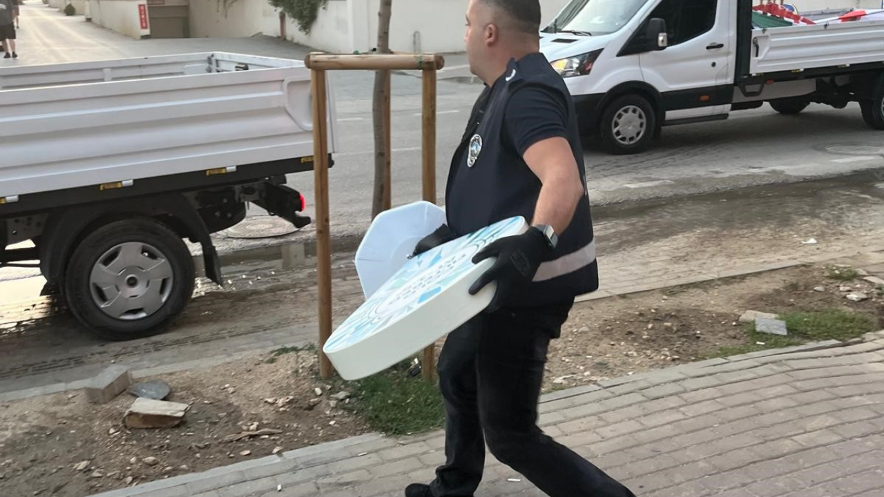 Nilüfer’de Kapsamlı Temizlik Harekâtı İşgalci Tabelalar Toplandı 4