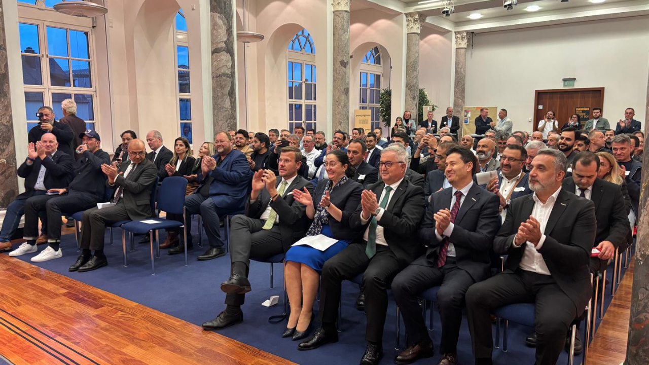 Bursali Sanayi̇ci̇ler Almanya’da Yeni̇ Pazar Firsatlarini Değerlendi̇rdi̇ 5