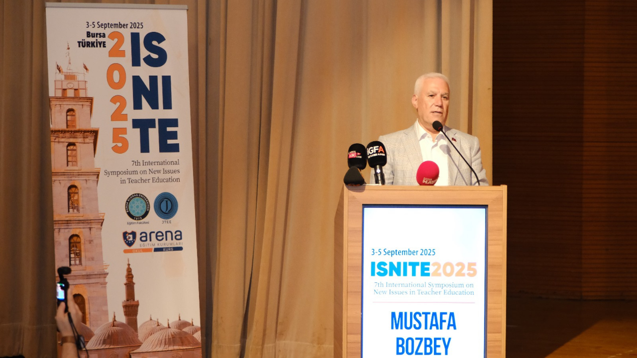 Öğretmen Eğitiminin Geleceği Bursa'da Konuşuluyor Isnite 2025 Başladı 5