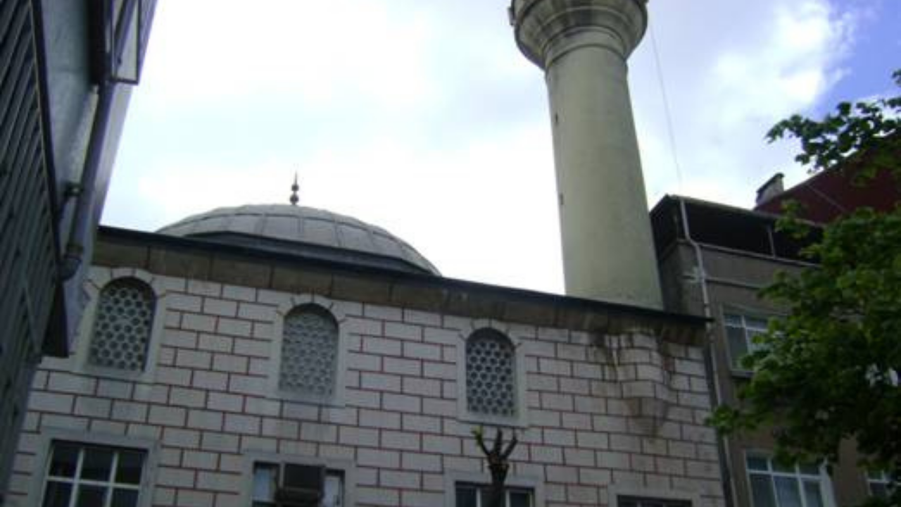 Sanki Yedim Camii Nerede Ve Hikayesi Nedir? İşte Birikim Ve Sabırla Yükselen Tarihi Cami 3