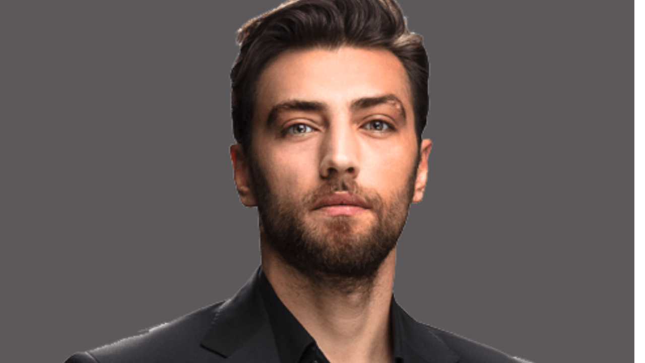 Televizyon Dünyasının Tanınan Yüzlerinden Oyuncu Ceyhun Mengiroğlu Hakkında Şok Edici Bir Iddia Gündeme Bomba Gibi Düştü.2