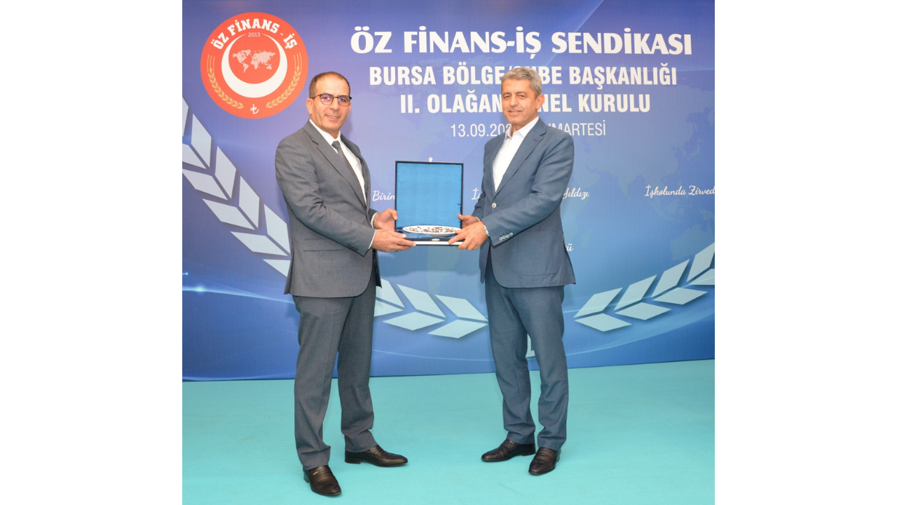 Bursa'da Büyük Yangın! 4 Dükkan Alevlere Teslim Oldu 6