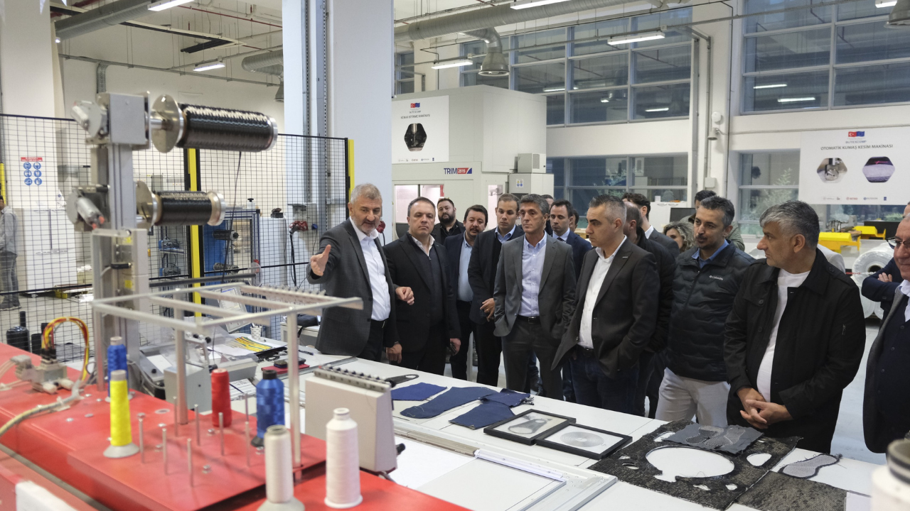 Besi̇ad Üyeleri̇nden Btso Eği̇ti̇m Ve Teknoloji̇ Kampüsü’ne Zi̇yaret3