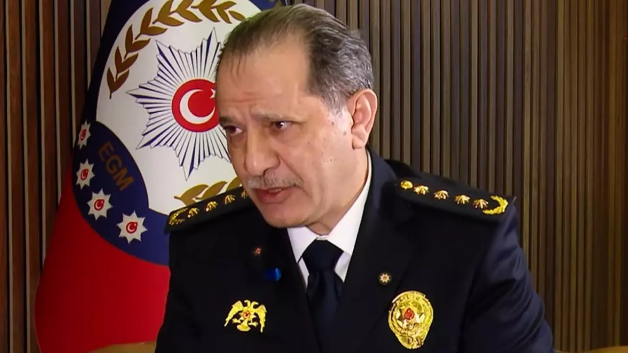 İstanbul Emni̇yet Müdürü Selami̇ Yildiz Göz Açtirmiyor Narkoti̇k Büyük Darbe Vurdu 178 Ki̇lo Metamfetami̇n Ele Geçi̇ri̇ldi̇!2