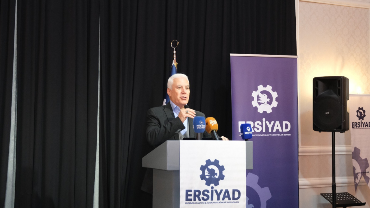 Ersi̇yad'dan 'Yeni Nesil Sanayi' Vurgusu Başkan Bülent Öz'den Türkiye Yüzyılı İçin Dijital Dönüşüm Hamlesi3-1