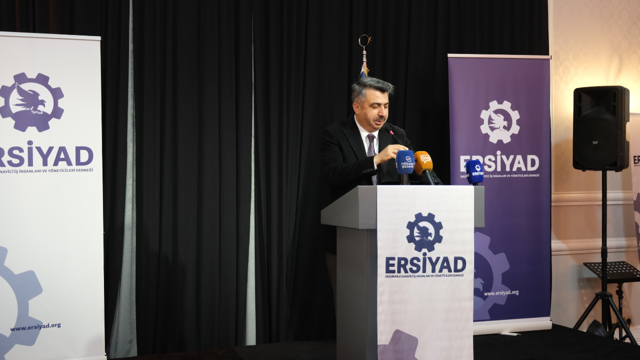 Ersi̇yad'dan 'Yeni Nesil Sanayi' Vurgusu Başkan Bülent Öz'den Türkiye Yüzyılı İçin Dijital Dönüşüm Hamlesi4