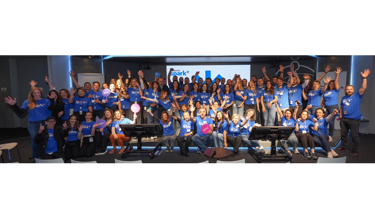 Medtronic Spark Türkiye Darüşafakalı Çocuklara İlham Veren Teknoloji Ve Gelecek Etkinliği3