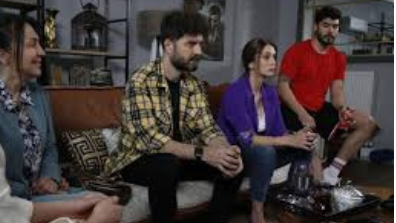 Aşk Yolunda Filmi Nerede Çekildi? Aşk Yolunda Konusu Nedir Ve Oyuncuları Kimler? İşte Merak Edilenler2