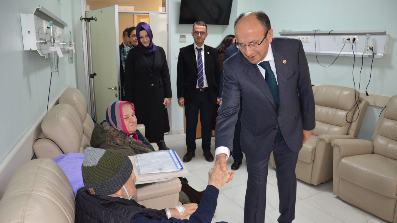 Bursa Ali Osman Sönmez Onkoloji Hastanesi’nde Gönüllere Dokunan Ziyaret…5