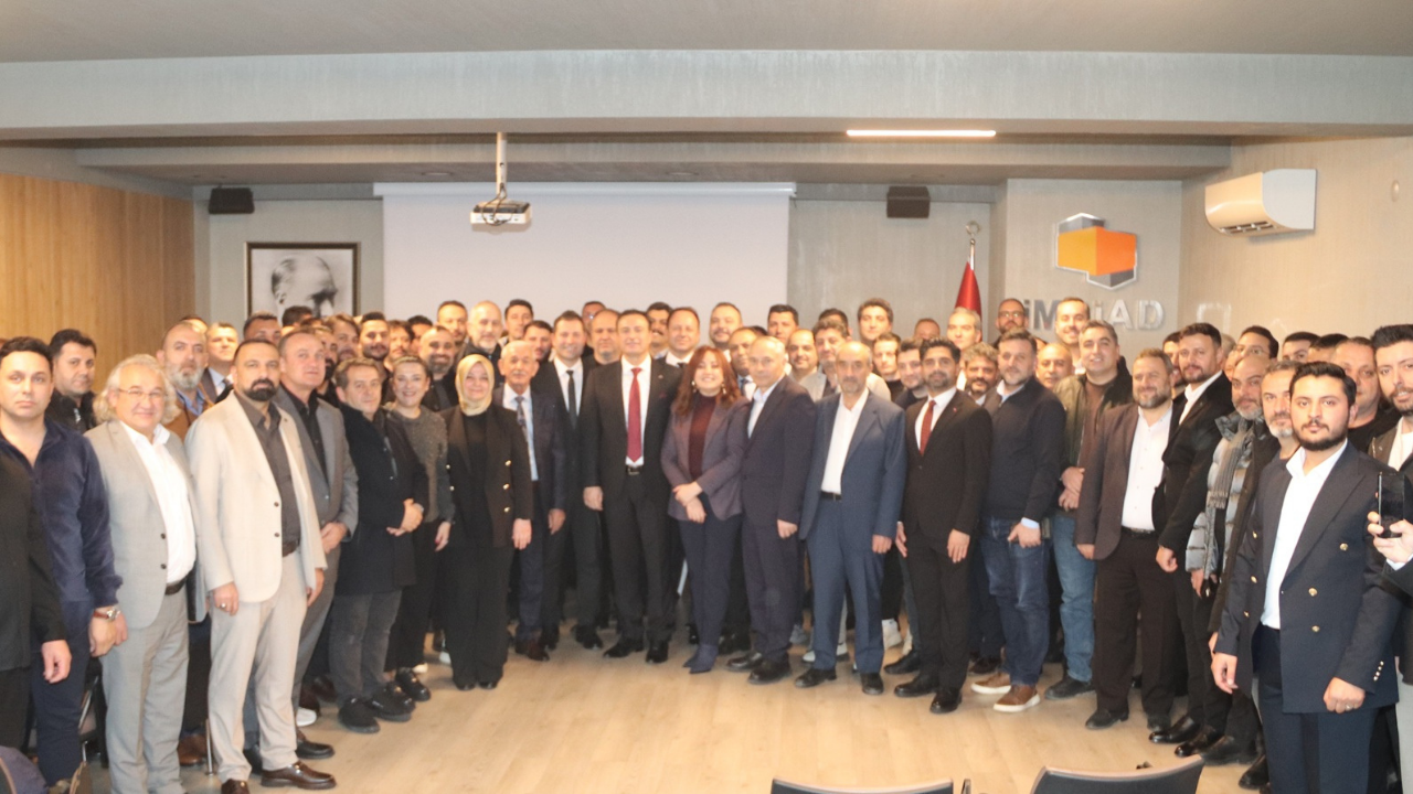 Bursa İmsi̇ad’da Şeref Demi̇r Güven Tazeledi̇3