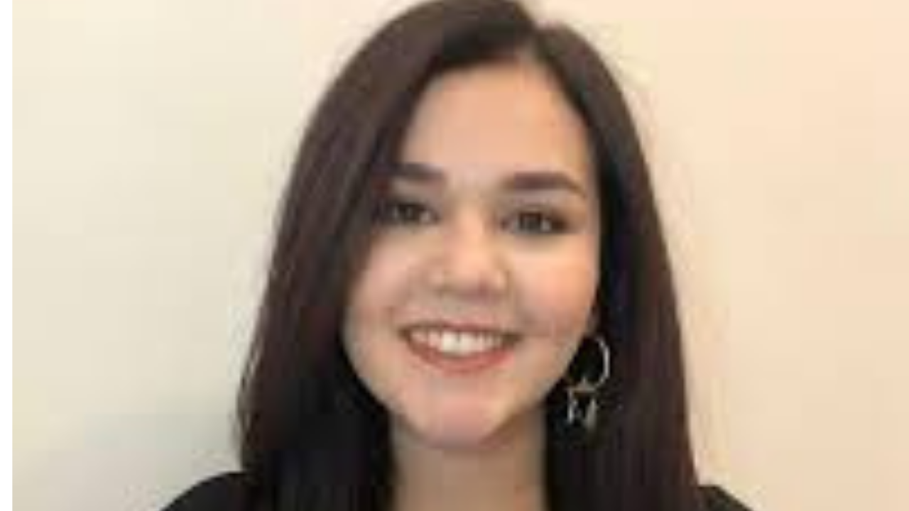 Damla Çolak Kimdir, Kaç Yaşında? Damla Çolak’ın Anne Ve Babası Kim? İşte Küçük Yıldızın Hayatı2