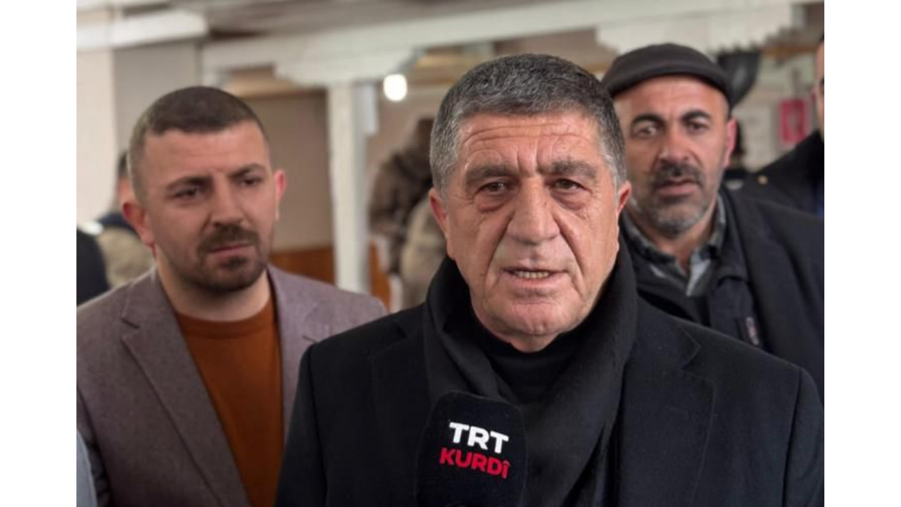 Hınıs Ovakozlu’da Husumet Yerini Kardeşliğe Bıraktı Dev Barış Töreni!2