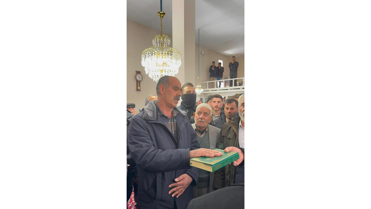 Hınıs Ovakozlu’da Husumet Yerini Kardeşliğe Bıraktı Dev Barış Töreni!3