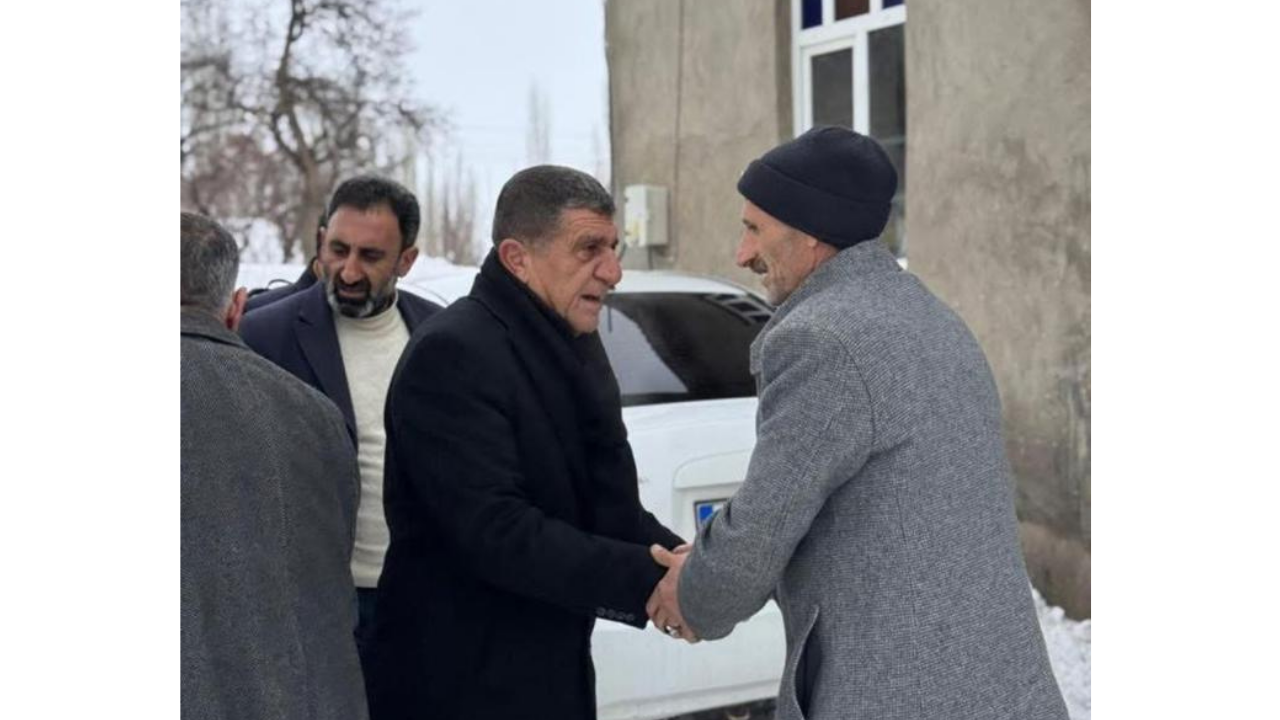 Hınıs Ovakozlu’da Husumet Yerini Kardeşliğe Bıraktı Dev Barış Töreni!7