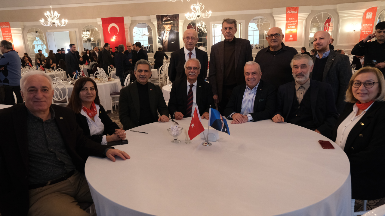 İmo Bursa Seçi̇mi̇ Öncesi̇ İnşaat Mühendi̇sleri̇ Odasi Bursa Şubesi̇’nde Ferdi̇ Tercanlioğlu’na Yoğun İlgi̇4