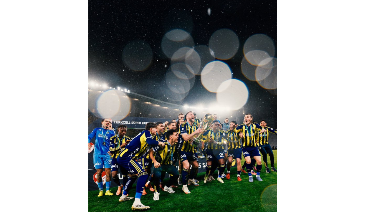 (Özet) Fenerbahçe Dev Derbiyi Kazandı! Süper Kupa’nın Sahibi Oldu | Galatasaray – Fenerbahçe Maç Sonucu 22