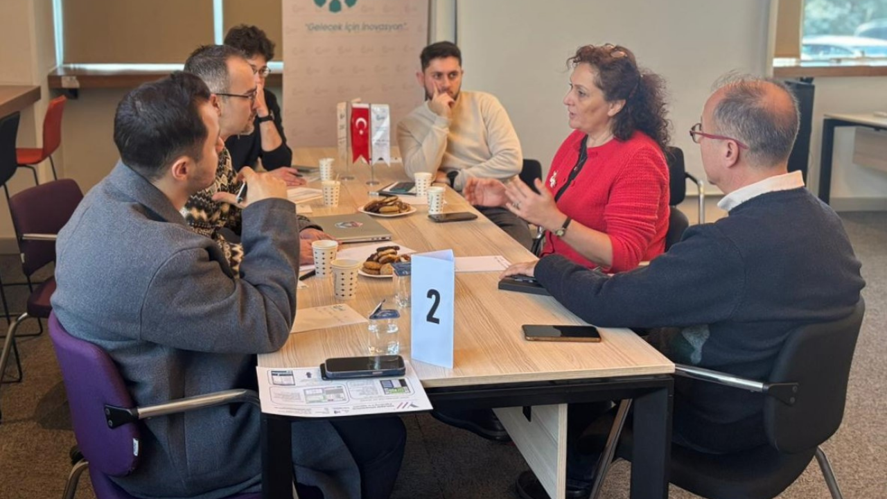 Ulutek Ve Tofaş’tan Strateji̇k Buluşma Di̇ji̇tal Dönüşüm Firsatlari Masaya Yatirildi2