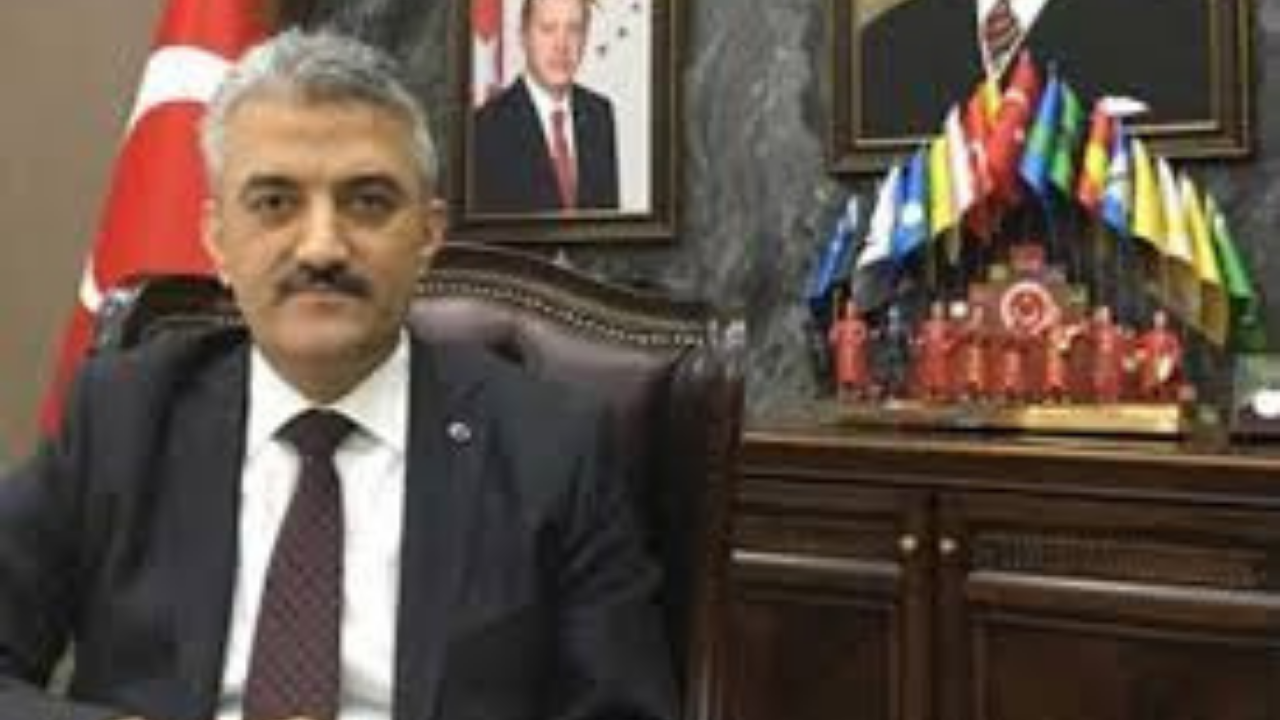 Yeni Düzce Valisi Mehmet Makas Kimdir? Mehmet Makas Nereli, Kaç Yaşında Ve Kariyeri2