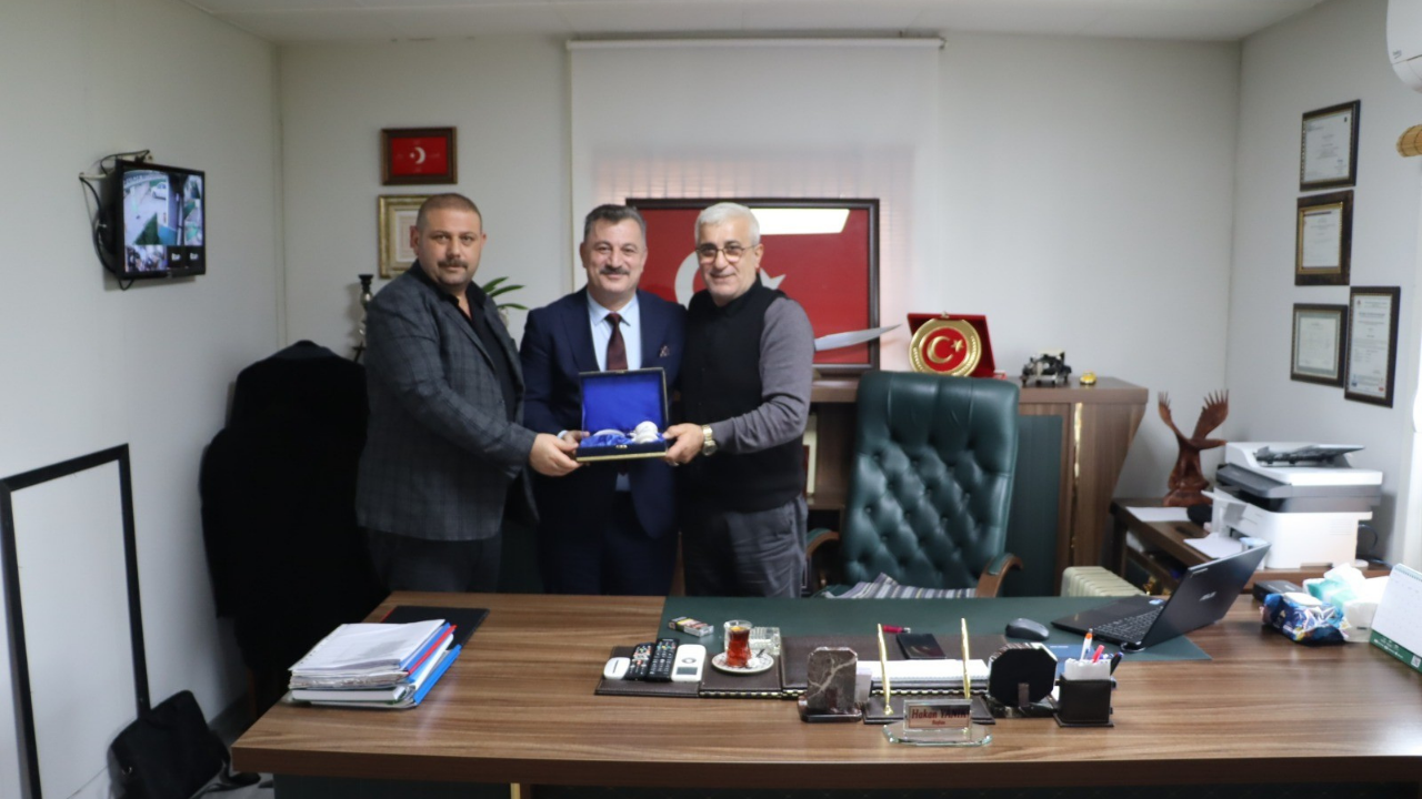 Anahtar Parti Bursa Oto Galerici Esnafının Yanındayız2