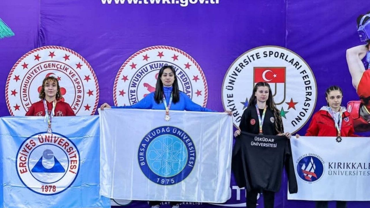 Bursa Uludağ Üniversiteli Sporculardan Wushu Türkiye Şampiyonası’nda Derece2