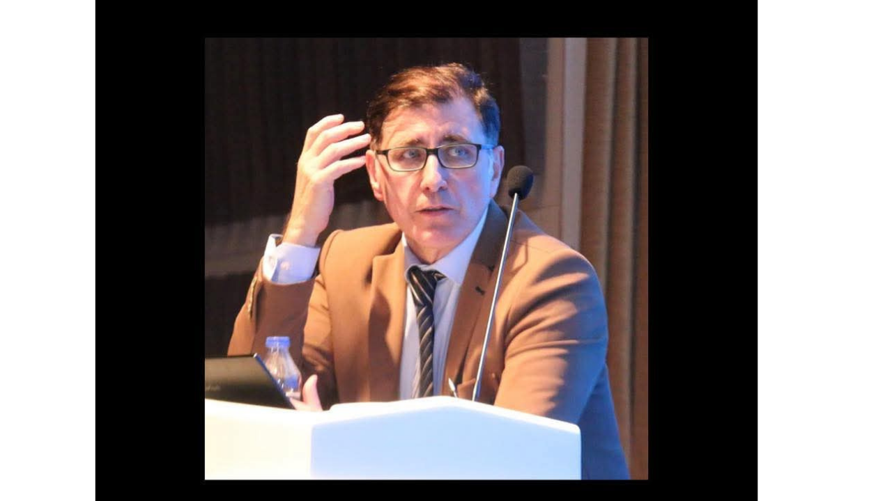 Prof. Dr. Haluk Barbaros Oral İmmünoloji Alanında Bilime Adanmış Bir Kariyer5