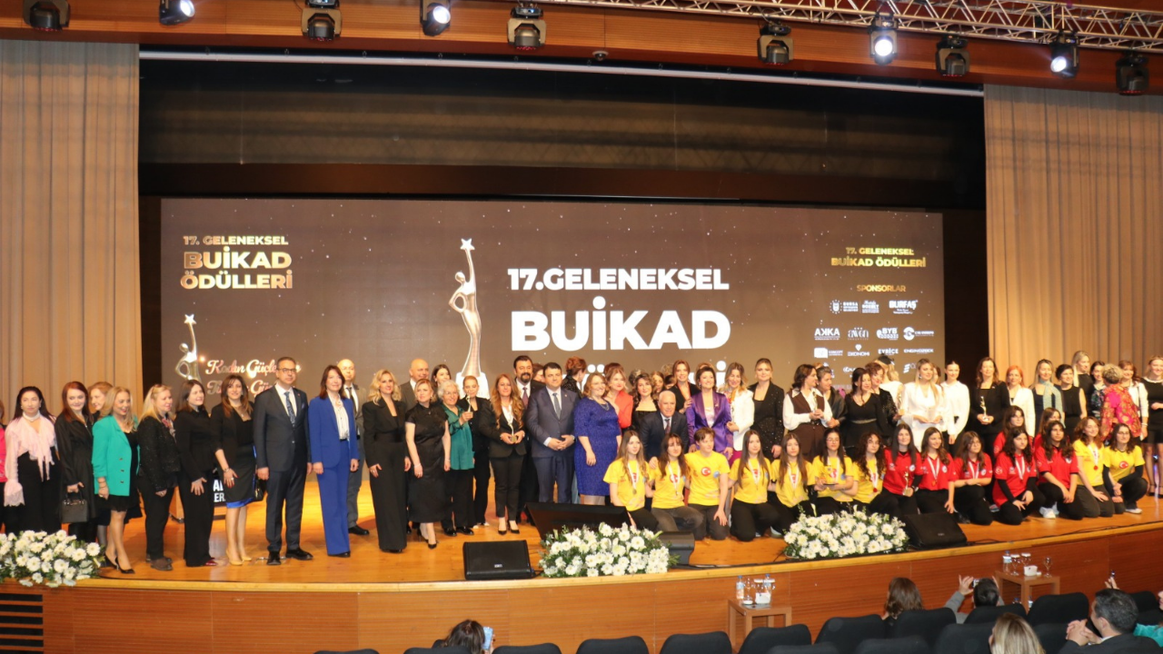 Bui̇kad 17. Başarılı Kadın Ödülleri Töreni Kazananlar Açıklandı11