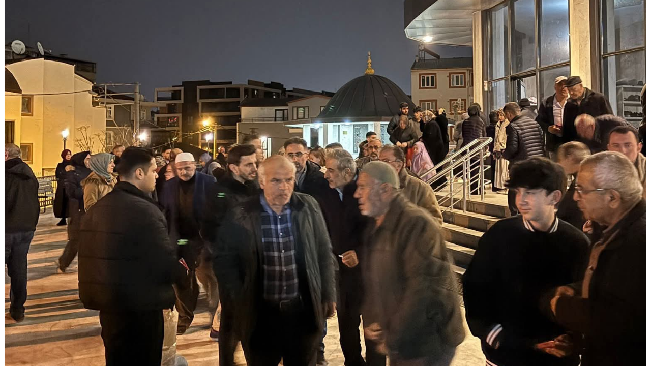 Bursa Erzincanlılar Derneği’nden Deprem Şehitlerine Anma Programı3