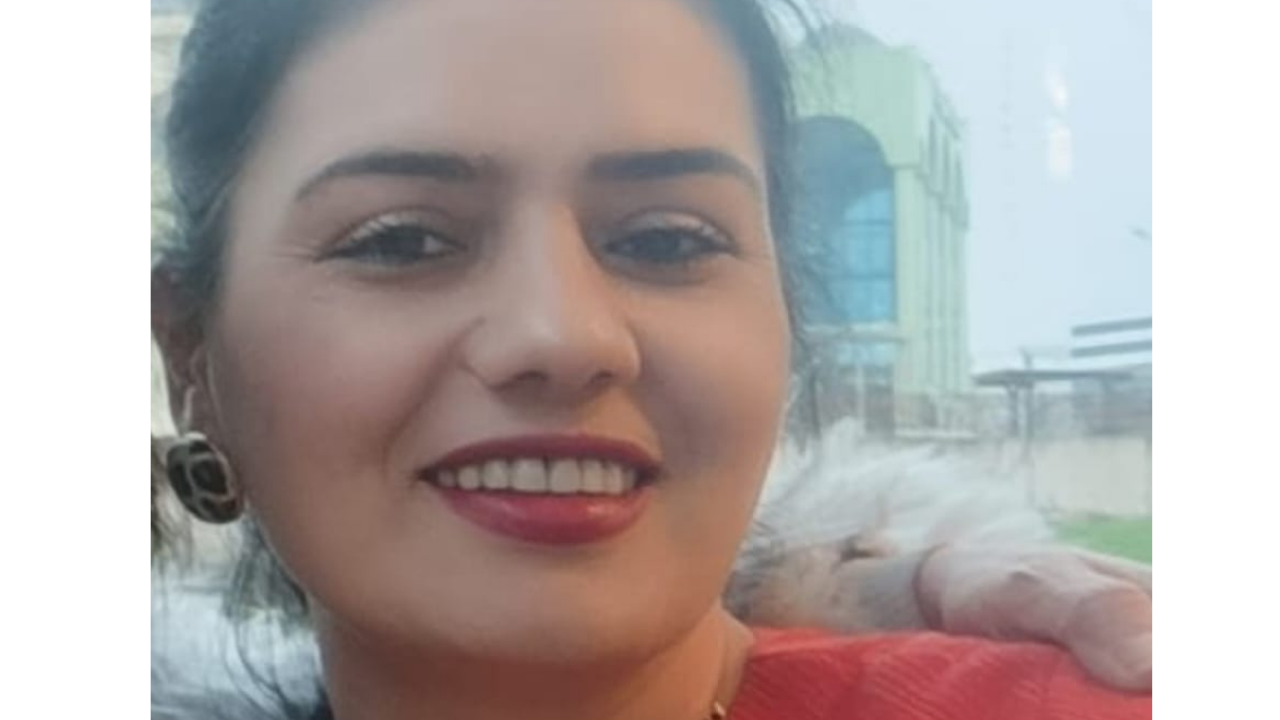 Bursa’da İğneli Epilasyonda Güvenilir İsim Esra Şanlı3