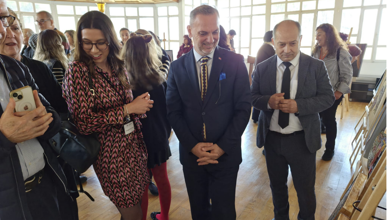 Bursa’da Tarih Kokan Evde Sanatla Iç Içe 8 Mart Kadın Sanatçılardan Mozaik Sergisi4