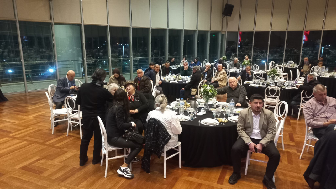 Demirelciler Bursa’da İftar Sofrasında Buluştu5