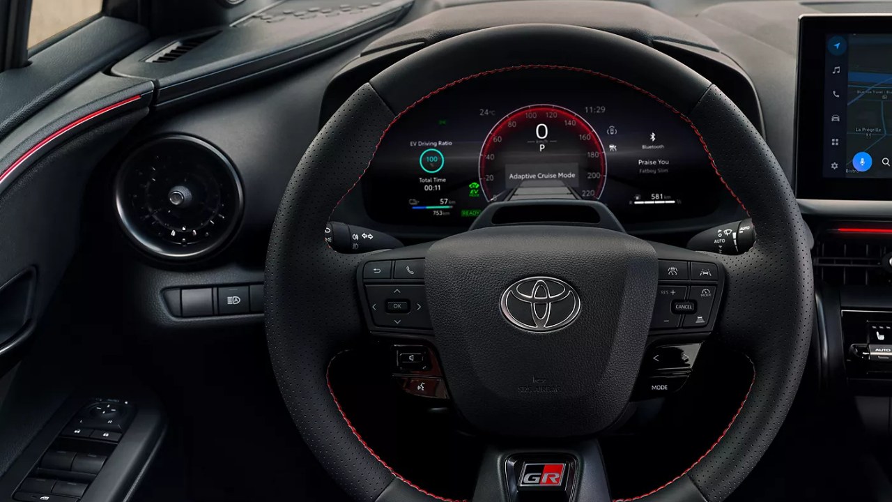 Elektrikli Toyota C Hr+ Özellikleri4