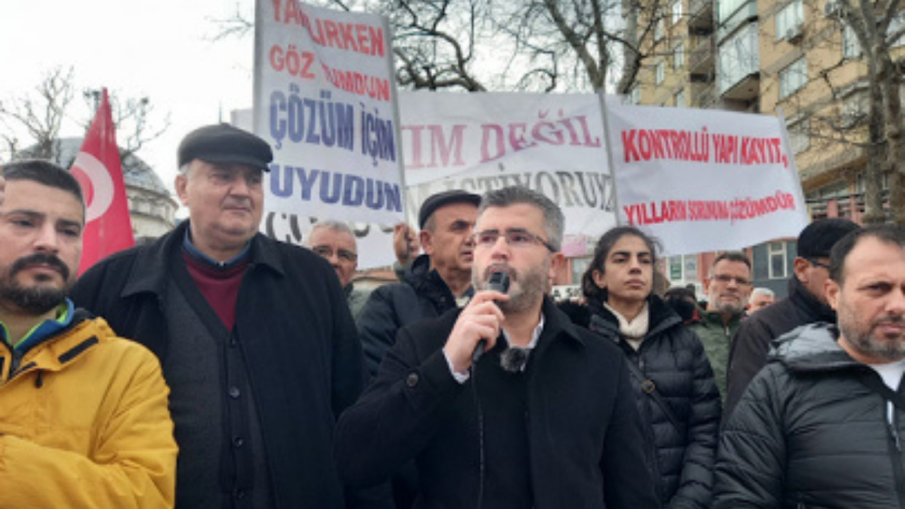 ''Hobi Bahçeleri Değil, Plansızlık Sorun'': imar mağdurlarından sert çıkış