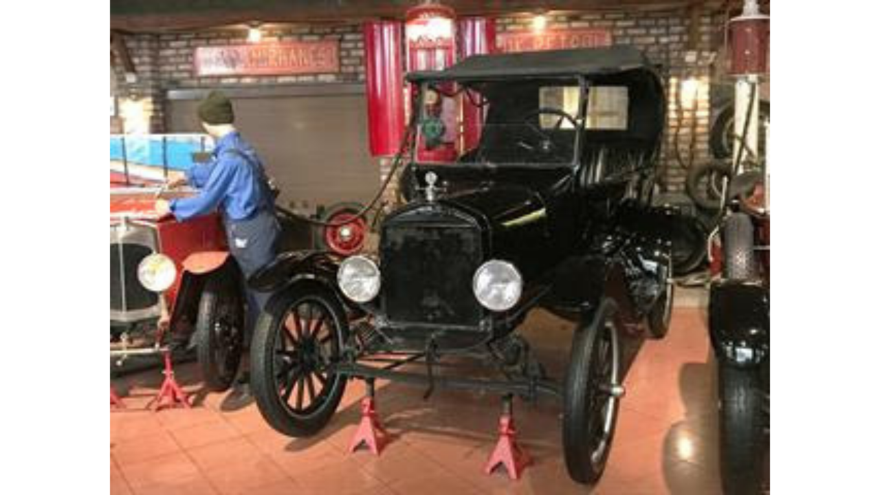 Peaky Blinders’ın Klasik Otomobilleri Rahmi M. Koç Müzesi’nde5