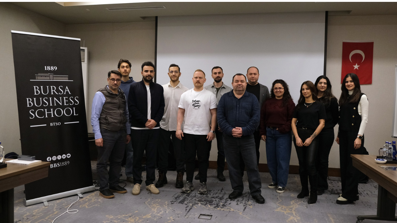BBS ve BÜYEM’den Yapay Zekâ Destekli E-Ticaret Programı