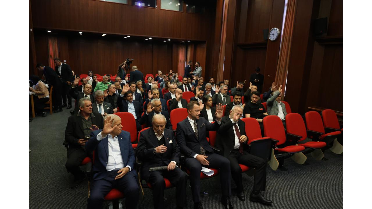 Bursa Büyükşehir Belediyespor’da Yeni Dönem Başkan Sezer Sezgin Oldu3