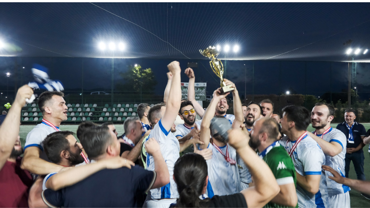 19. DOSAB-DOSABSİAD Geleneksel Futbol Turnuvası Şampiyonu GRAMMER