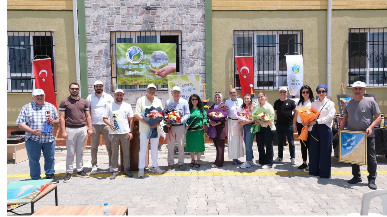 Yeşel Çevre'den Gençlere Geri Dönüşüm Bilinci2