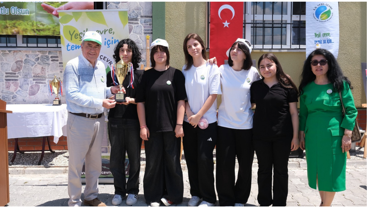Yeşel Çevre'den Gençlere Geri Dönüşüm Bilinci3