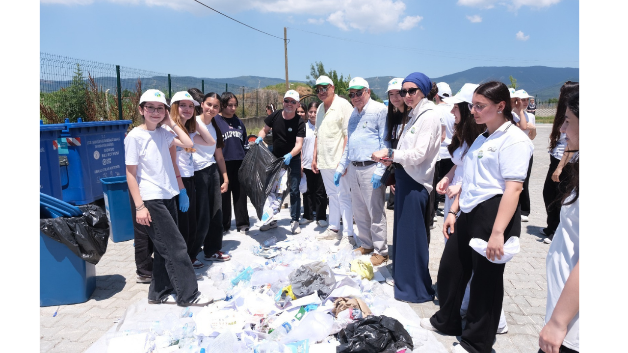 Yeşel Çevre'den Gençlere Geri Dönüşüm Bilinci4