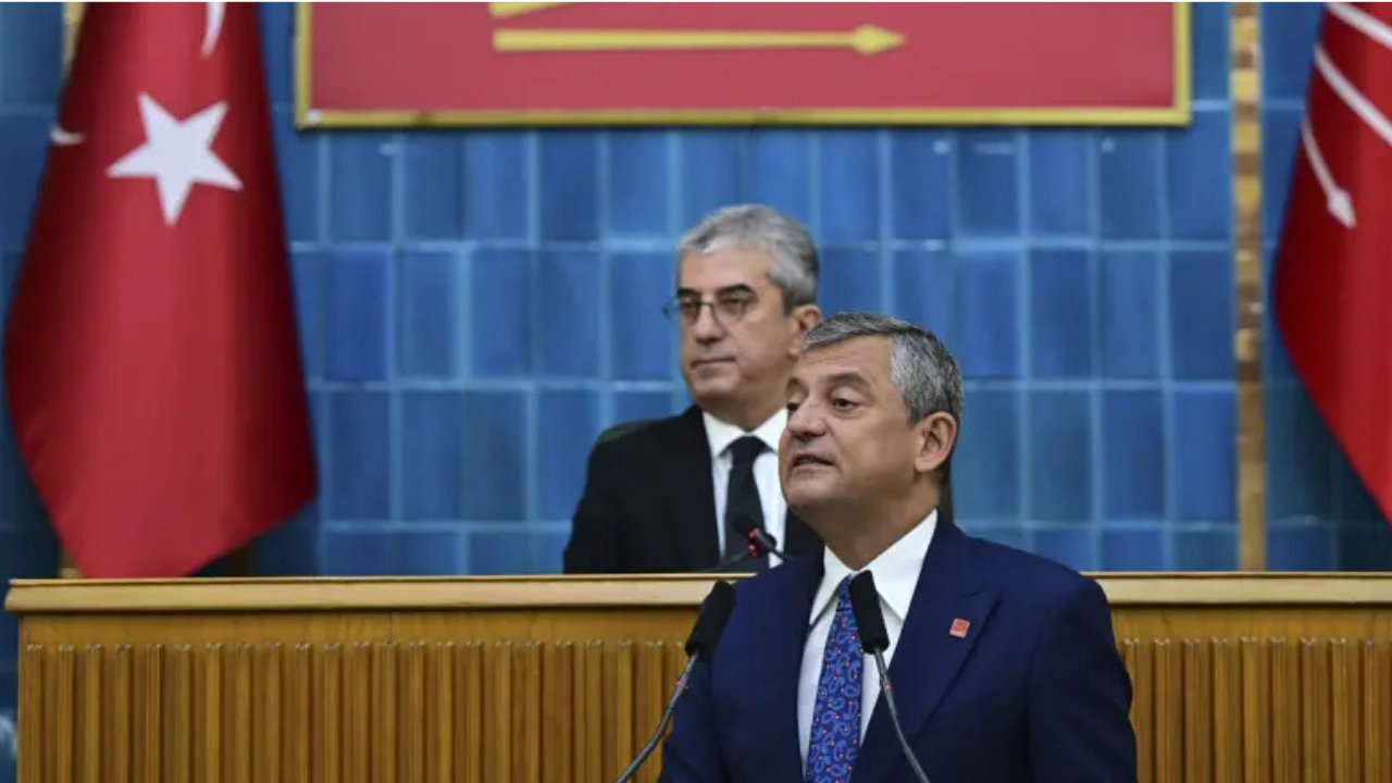 Özgür Özel CHP Grubuna Veda Etti: "Yeni Partimizi Kuruyoruz"