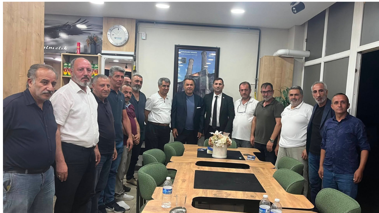 Bedfe Başkan Adayı Latif Albayrak’tan Yıldırım Erzurumlular Derneği Başkanı Eren Düzen’e Hayırlı Olsun Ziyareti2